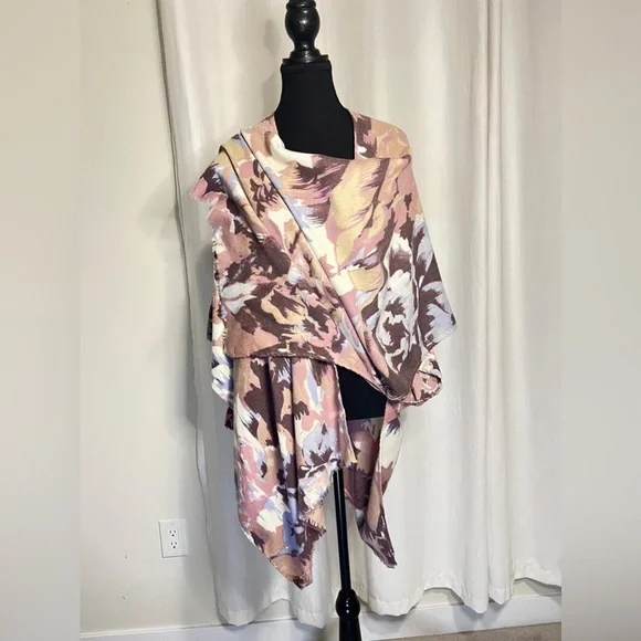 Abstract Print Women's Tunic - Picture 2 of 4